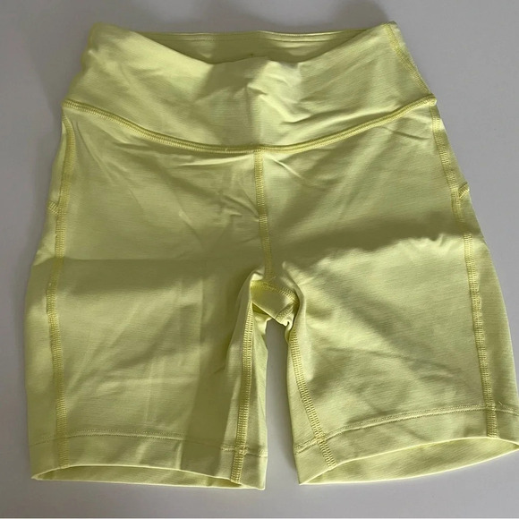 Outdoor Voices Move Free 6” Short XS Run Hike Drawstring Waist Key Pocket - Picture 5 of 11